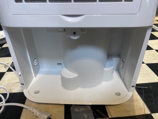 【リサイクルサービス八光】2021年製　アイリスオーヤマ　衣類乾燥除湿器　コンプレッサー式 IJC-H65