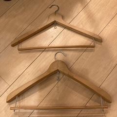 木製ハンガーの画像