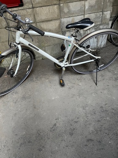 クロスバイク　6段切替　自動ライト