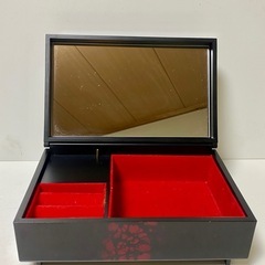 昭和レトロ 桂月刻 彫金製 銅板彫刻　オルゴール　桜桜の画像