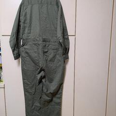 つなぎの画像