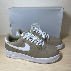 【超美品】Nike エアフォース1 カーキ ブラウン28cm 1度履きのみ✨の画像