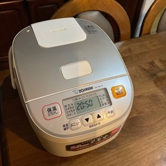 象印　炊飯器