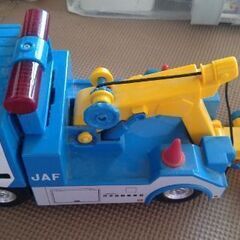 レッカー車