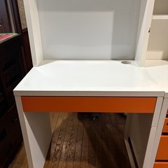 IKEA イケア　ミッケ　学習机　の画像