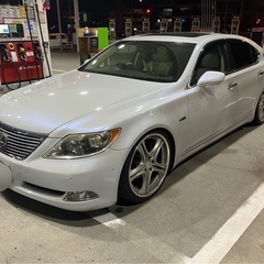 車両交換可能！レクサスLS460 白本革シート！