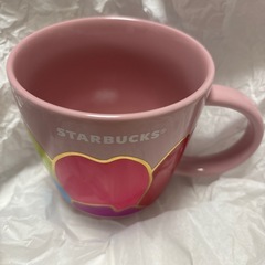 スタバ　チェアパッドとマグカップの画像