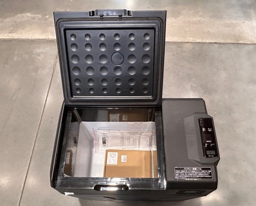 アイリスオーヤマ ポータブル冷蔵庫 40L 車載用 節電モード切替可 IPD-4A-B