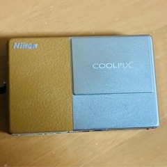 デジカメNikon coolpix S
70