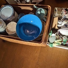 不要になった食器なんでもお任せください！