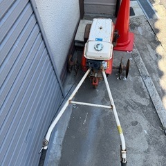 クボタ耕運機の画像