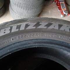中古タイヤ#255/55R18 スタッドレス ブリザックの画像