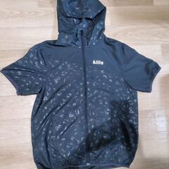 &lifeの半袖ブルゾンパーカー