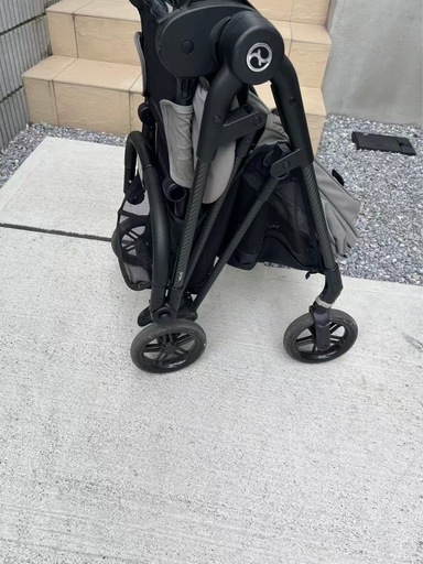 サイベクスベビーカー