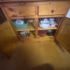 【急募7/28,29,30に取引出来る方】食器棚の画像