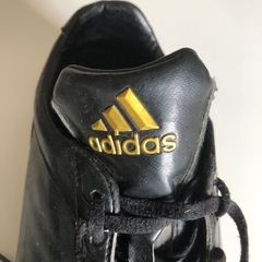 adidas  ソフトボールスパイク　野球スパイク　２６．０