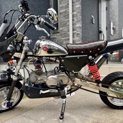 モンキー　ホンダ　国産エンジン　社外アルミフレーム　カスタム車　カーボンの画像