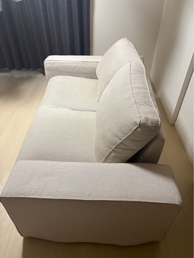 IKEA 2人掛けソファ　kivik