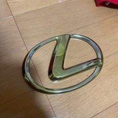 レクサスエンブレム
