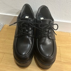 NUOVO 厚底ローファー