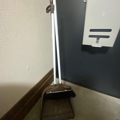 ほうきとちりとり