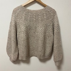 【RAY CASSIN】 セーター ニット Fサイズ 長袖 ケーブル編みの画像