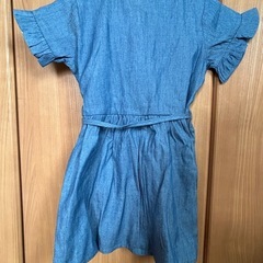 新品　90㎝　デニムワンピースの画像