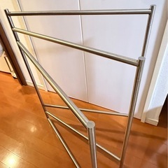 【新宿で手渡し限定】タオル干し　物干し