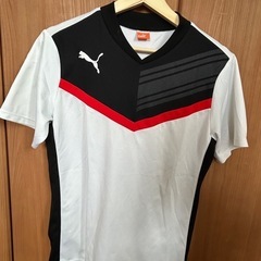 プーマ　Sサイズ　Tシャツ