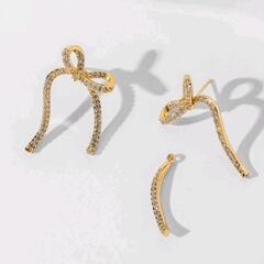 *★リボン&ラインストーンデコ リボンピアス★。*の画像