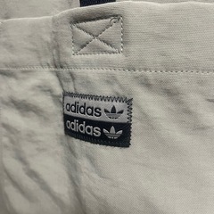 美品　アディダスオリジナルス　ベストの画像