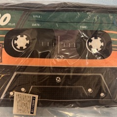 [新品]カセットテープ　クッション　レトロの画像