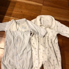 ベビー服　ロンパース　長袖
