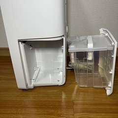 SHARPシャープ　CV-N71 衣類乾燥機除湿機の画像