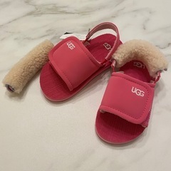 【新品/未使用】14.5㎝ UGG ピンク サンダル