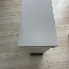 ゴミ箱の画像