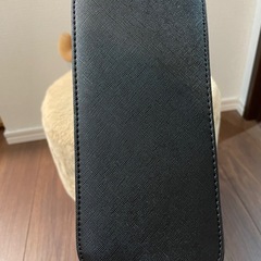kate spade ショルダーバッグ ブラック サフィアーノレザー 斜めがけ可の画像