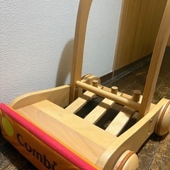 combi 手押し車