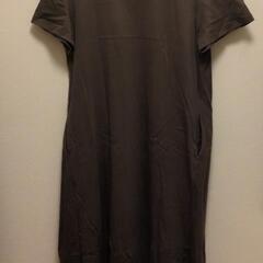 UNIQLO　グレーワンピース