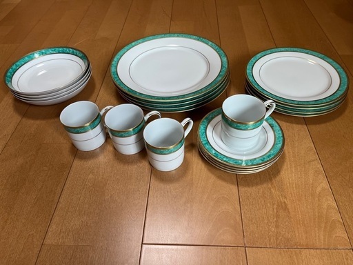 Ashford アシュフォード 洋食器セット VESUVIO 4種類4セット (タイタイ