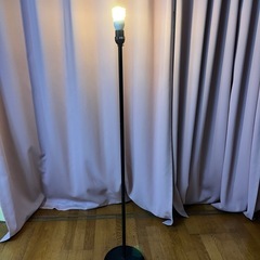 フロアランプ