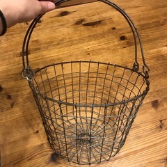 アンティーク　ワイヤーカゴの画像