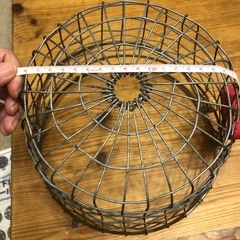 アンティーク　ワイヤーカゴの画像