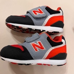 【美品】12.5cm new balanceスニーカー2個セットの画像
