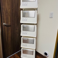 タワー型分別ゴミ箱