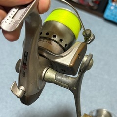釣りのリール3種の画像