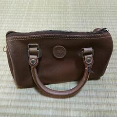 小さいバックの画像