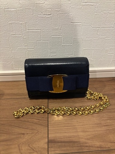 ★フェラガモ　チェーンバック　ブランドバック