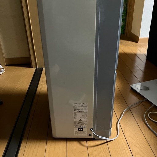 。窓枠エアコン