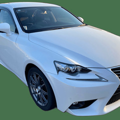 レクサス ＩＳ３００ｈ バージョンＬ　レザーシート